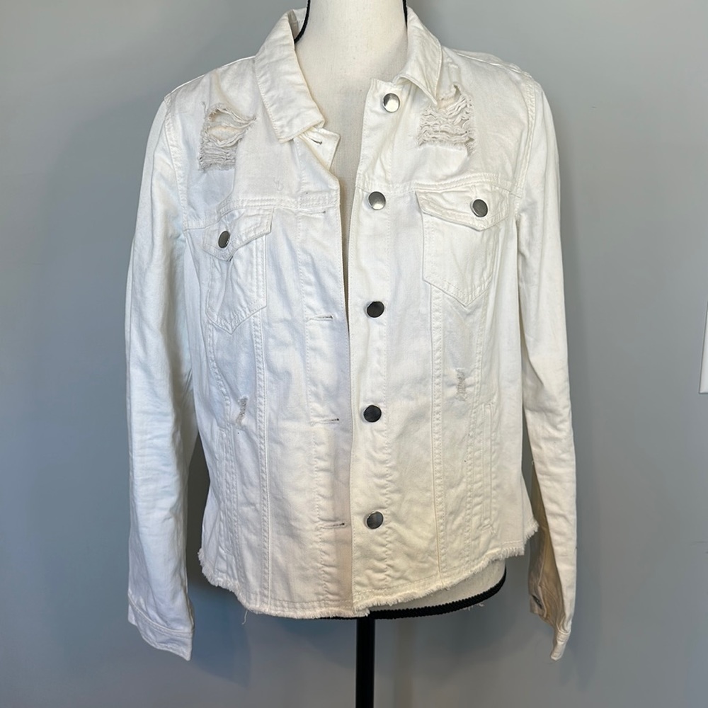 Justfab White Distressed Button Jean Jacket NWOT